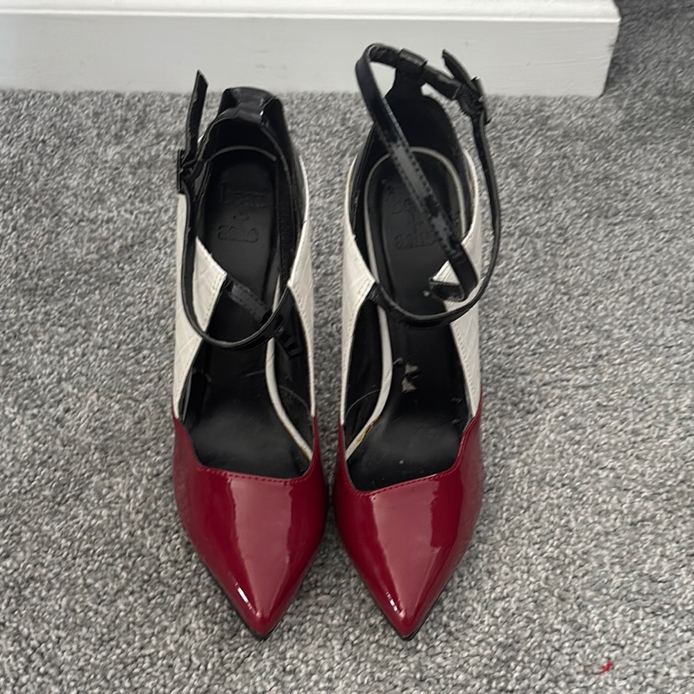 Elegant Two-Tone Women's Heels